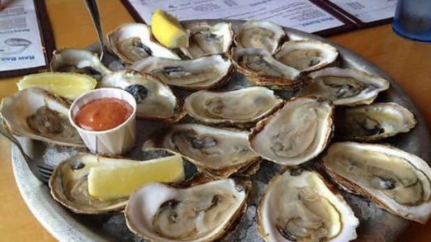 B.C. Oyster Industry Reeling After More Than 300 Consumers Fall Ill
